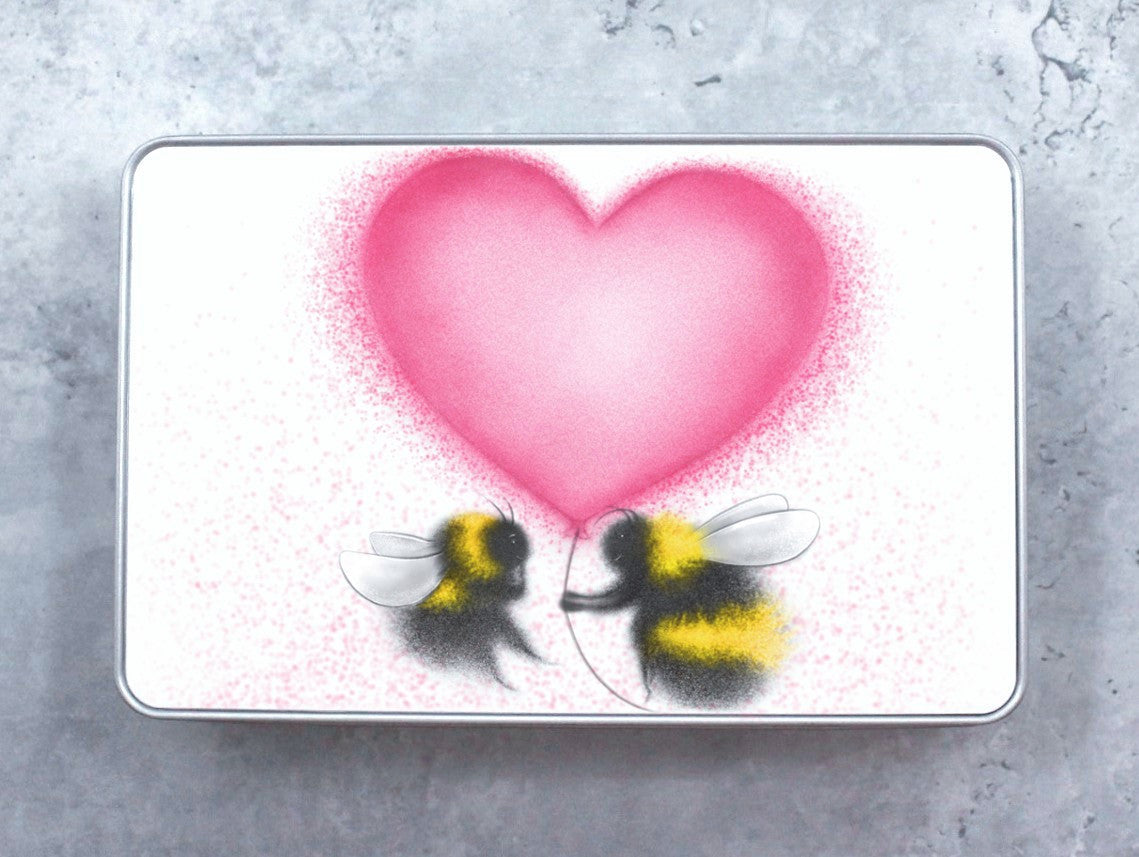 Bumblebee´s and Heart Tin Box