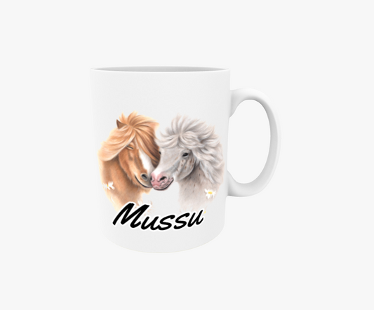 Mussu / Ponnypar och blommor - Textmugg