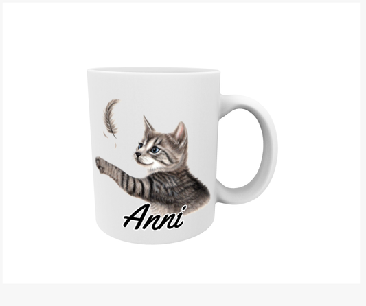Anni / Grå katt och fjäder - Namnmugg