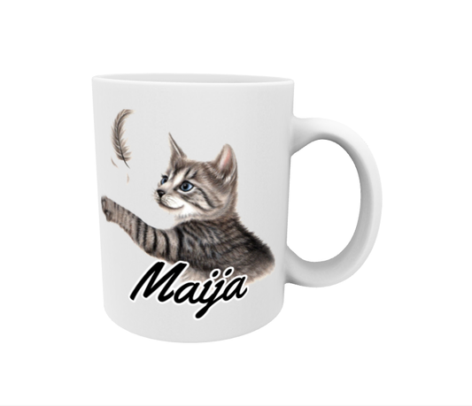 Maija / Grå katt och fjädermugg